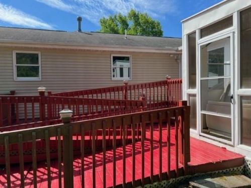 110 Lancashire St, Providence RI  02908-1612 exterior