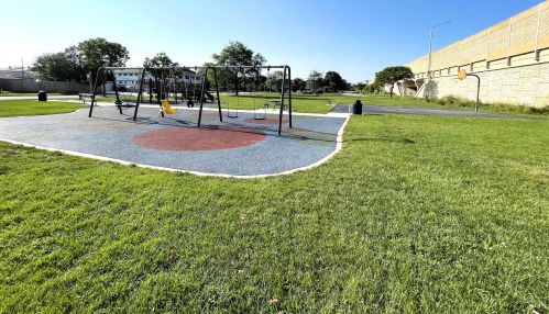 1631 Edgerton Ave, Milwaukee WI  53221-3556 exterior