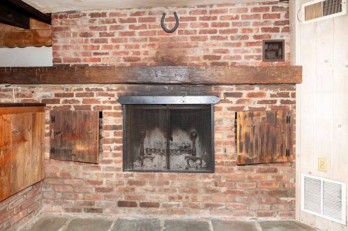 347 Lauer Rd, Poughkeepsie NY 12603-3942 exterior