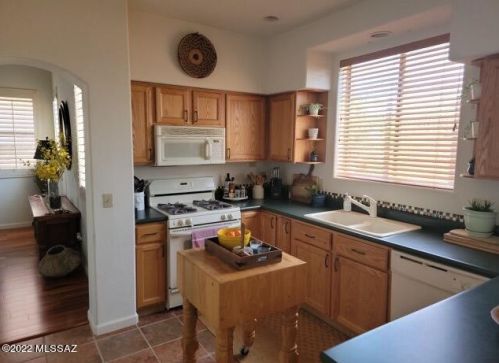 5312 Calle Vista De Colores, Tucson AZ  85711-7431 exterior