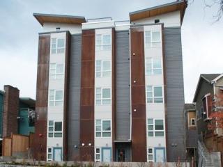 422 11th Ave, Seattle WA  98102-5007 exterior