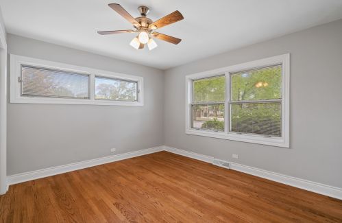 774 Fairfield Ave, Elmhurst IL  60126-4709 exterior