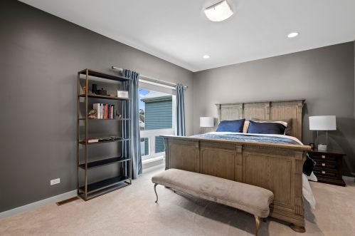 1741 Kedzie Ave, Chicago IL 60652-1909 exterior