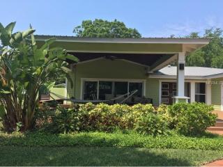 424 Bosphorous Ave, Tampa FL  33606-3608 exterior