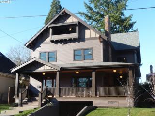 3419 35th Pl, Portland OR  97212-2753 exterior