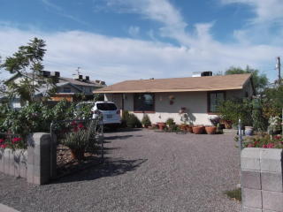 362 Mohave St, Phoenix AZ  85004-2827 exterior
