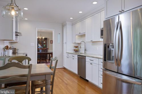 629 Goldsborough Dr, Rockville MD 20850-1905 exterior