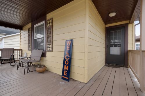 411 Poplar St, Waukegan IL 60085-3818 exterior