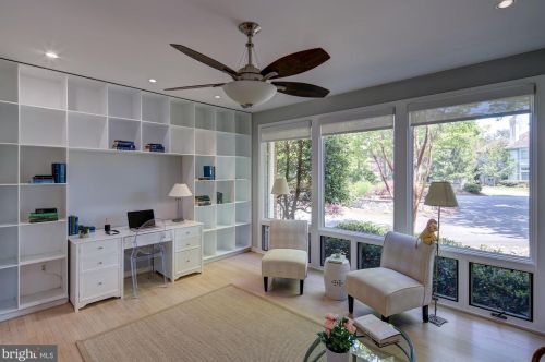 10011 Avenel Farm Dr, Rockville MD 20854-5410 exterior