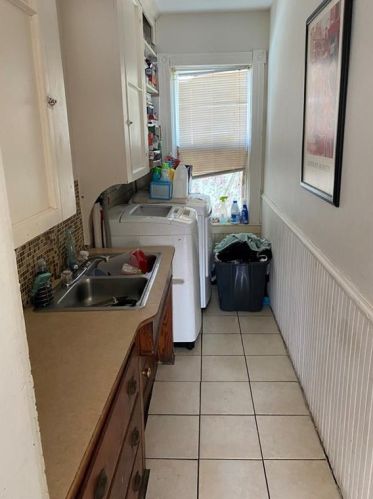 77 Vandewater St, Providence RI 02908-1624 exterior