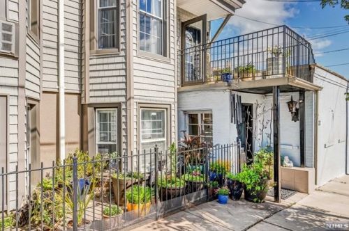 1717 Clf St, Union City NJ exterior