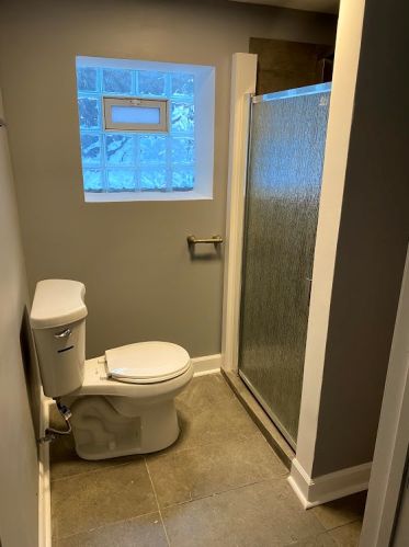 6900 Dorchester Ave, Chicago IL  60637-4702 exterior