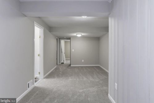 872 Bellevue St, Washington DC 20032-6002 exterior