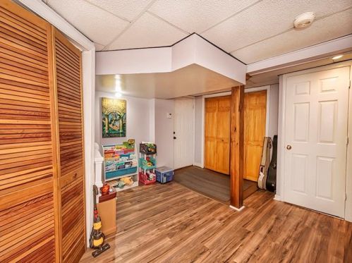 805 Fruithurst Dr, Pittsburgh PA 15228-2565 exterior