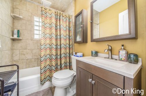 3272 Townsend Ave, Grand Rapids MI 49525-2558 exterior