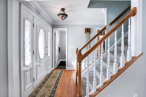 230 Ridge Ave, Pittsburgh PA  15237-6914 exterior