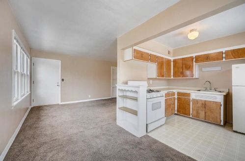 3645 91, Milwaukee WI 53225-1708 exterior