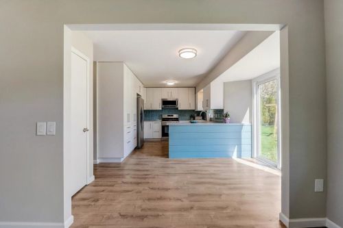 4870 82, Milwaukee WI 53220-4219 exterior