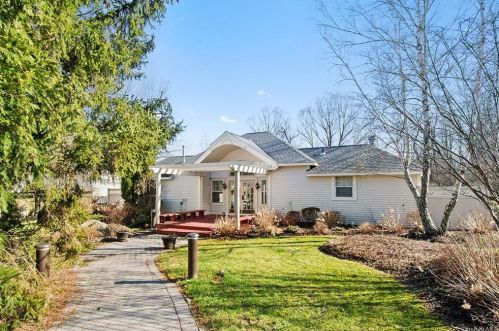 202 Cornwall Mdw Ln, Patterson NY 12563-2653 exterior