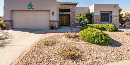 1995 Pinetop Dr, Green Valley, AZ 85622-5845