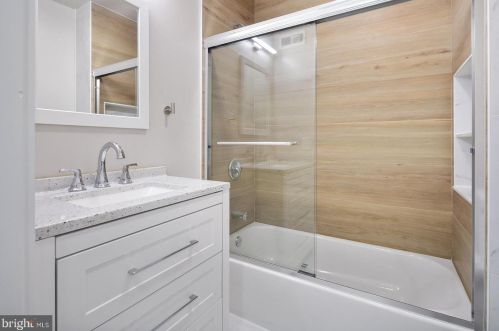 2329 Bucknell St, Philadelphia PA 19145-3214 exterior