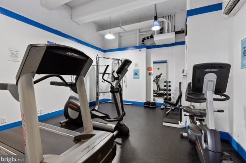 1435 4th St, Washington DC  20024-2200 exterior