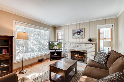 1401 Hartford Ave, Saint Paul MN 55116-1649 exterior