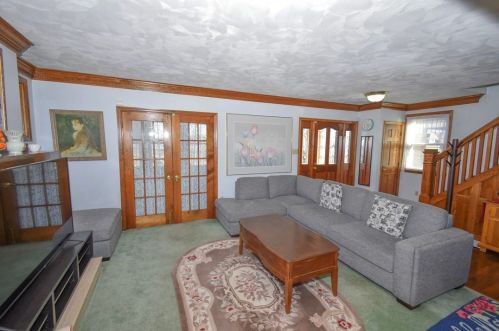 2098 Hazeldell St, Pittsburgh PA  15210-4306 exterior