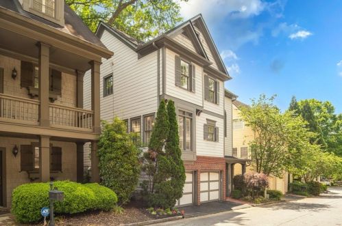 1371 Edmund Ct, Atlanta GA  30306-2236 exterior