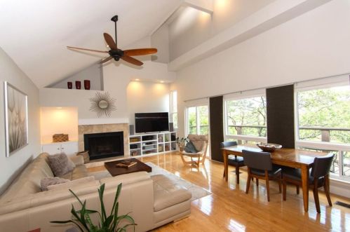 8607 Appalachian Dr, Austin TX  78759-7929 exterior