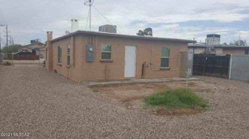 802 34th St, Tucson AZ  85713-4611 exterior