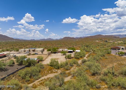 40115 3rd St, Phoenix AZ  85086-8606 exterior