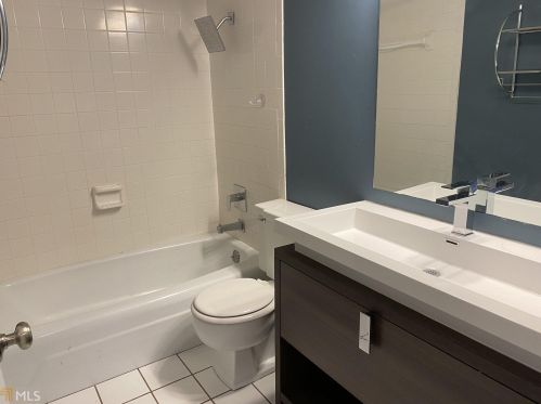 3125 Colonial Dr, Atlanta GA 30341-0048 exterior