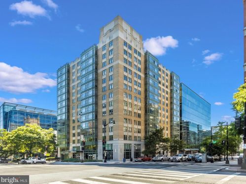 1150 K St, Washington DC  20003-4112 exterior