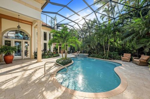 15392 Milan Ln, Naples FL exterior