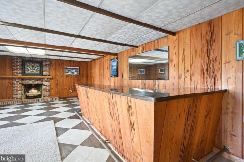 9101 Cherbourg Dr, Rockville MD 20854-3107 exterior