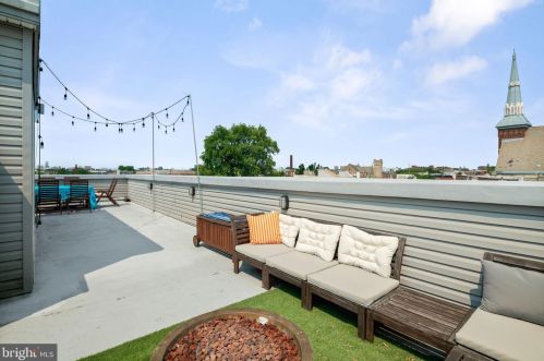 2201 Cumberland St, Philadelphia PA 19125-2203 exterior