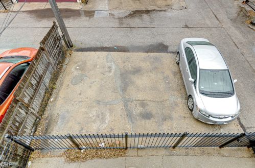 2415 Kildare Ave, Chicago IL 60629-4935 exterior