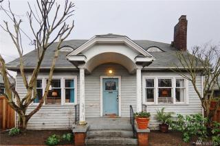 5526 35 Ave, Seattle WA  98115-3681 exterior