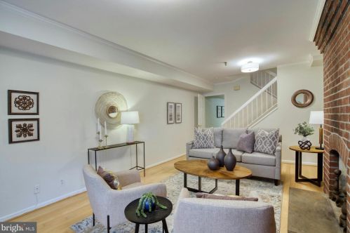 3246 Grace St, Washington DC 20007-3631 exterior