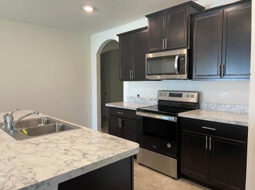 2361 Almansa Ave, Fort Pierce FL  34953-7449 exterior