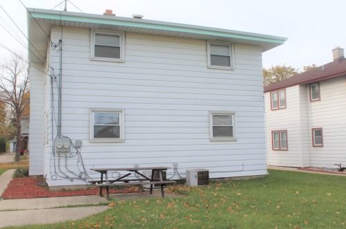 4370 14th St, Milwaukee, WI 53221-2315