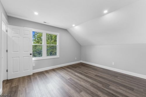 156 Barnert Ave, Paterson NJ  07512-1640 exterior