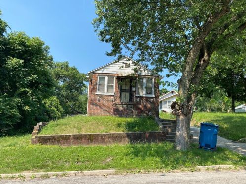 4144 Monroe St, Gary, IN 46408-2840