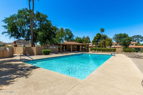 13407 8th St, Phoenix AZ  85022-5312 exterior