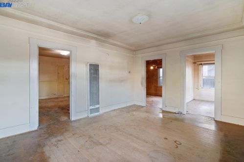 444 Jackson St, San Jose CA 95112-5101 exterior