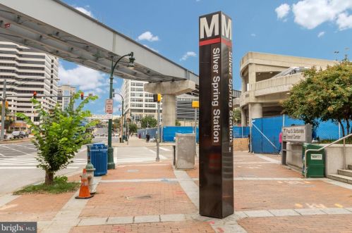 7923 Eastern Ave, Silver Spring MD  20910-4830 exterior