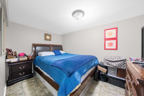 4327 Dickens Ave, Chicago IL 60639-3434 exterior