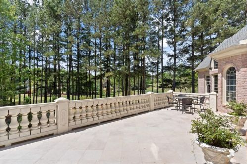 711 Henley Fld Cir, Duluth GA 30097-5924 exterior