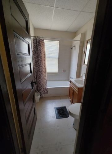 181 Northampton Ave, Springfield MA 01109-3346 exterior